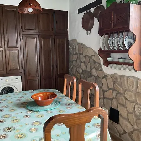 Casa Consuelo * خيمينا دي لا فرونتيرا