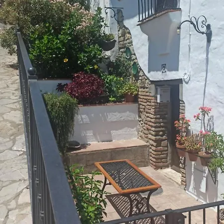Casa Consuelo *